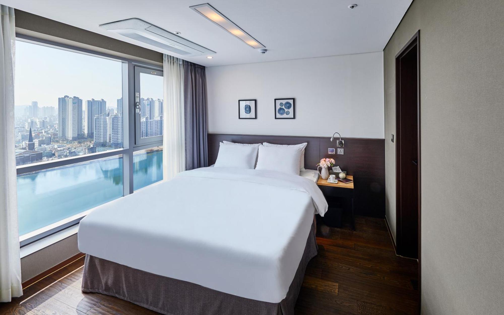 Hotel Riverside Ulsan Exterior foto