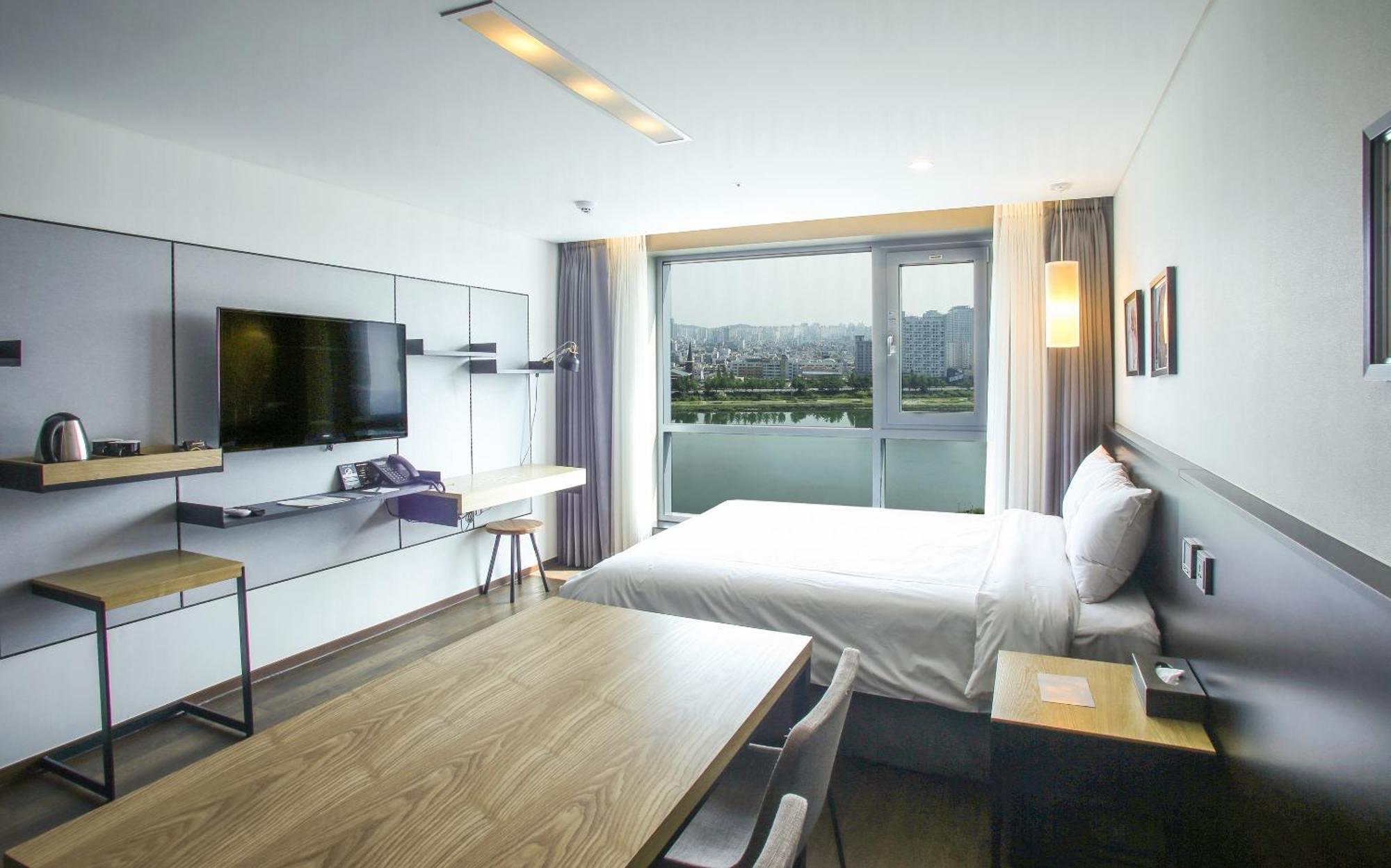 Hotel Riverside Ulsan Exterior foto