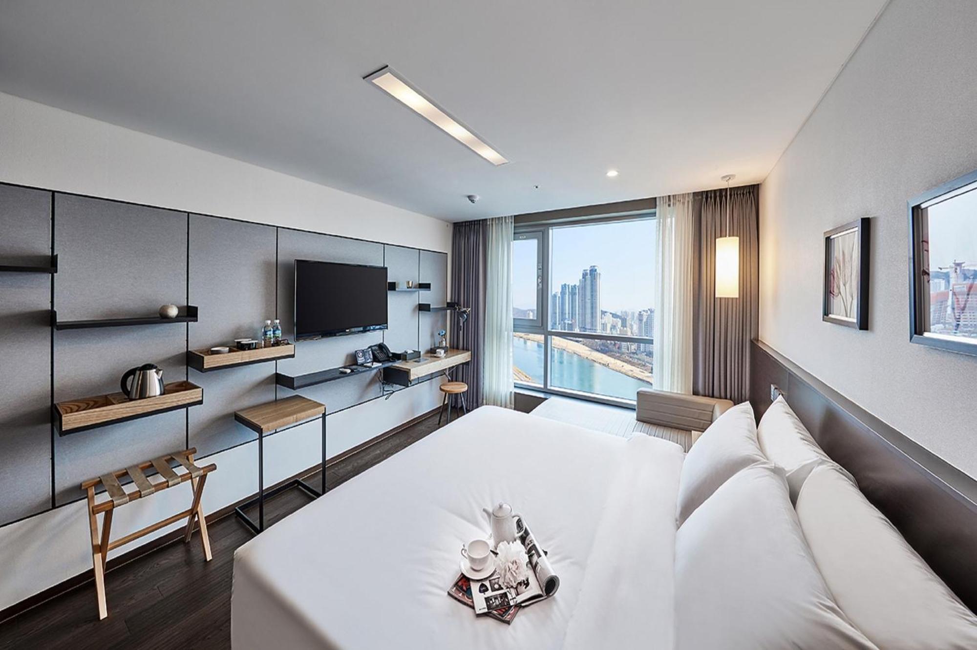 Hotel Riverside Ulsan Exterior foto